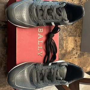 Bally.Size 10.Agata Green